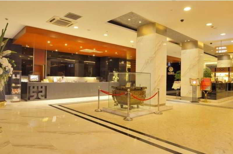Kingtown Hotel Hongmei Shanghai Esterno foto