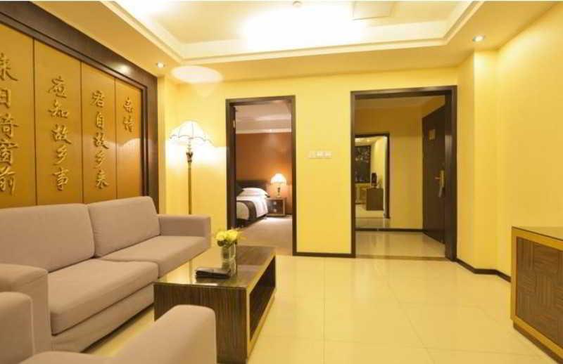 Kingtown Hotel Hongmei Shanghai Esterno foto